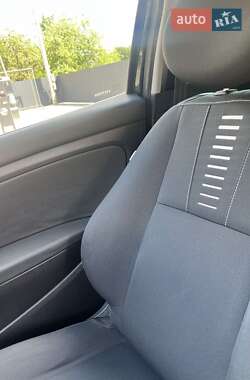 Купе Renault Megane 2010 в 