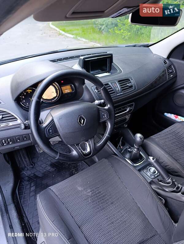 Хэтчбек Renault Megane 2013 в Бершади фото 21 Хэтчбек Renault Megane 2013 в Бершади