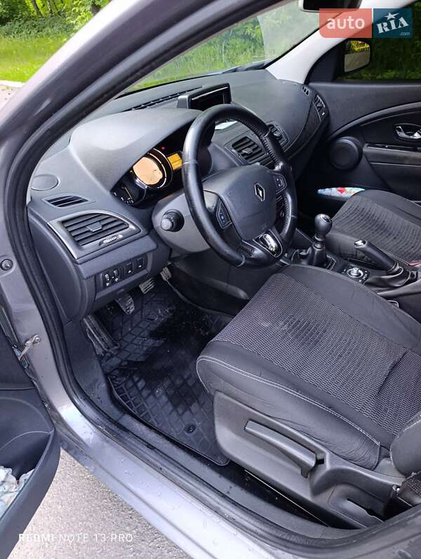 Хэтчбек Renault Megane 2013 в Бершади фото 19 Хэтчбек Renault Megane 2013 в Бершади