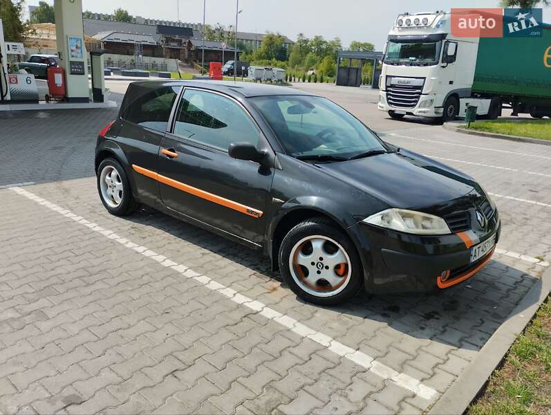 Купе Renault Megane 2004 в Буську
