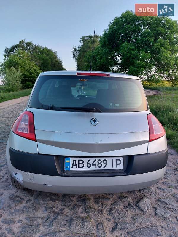 Хэтчбек Renault Megane 2005 в Литине