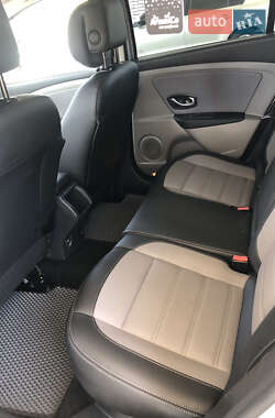 Универсал Renault Megane 2010 в 