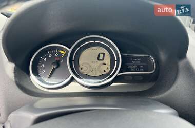 Хэтчбек Renault Megane 2010 в 