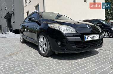 Универсал Renault Megane 2010 в 