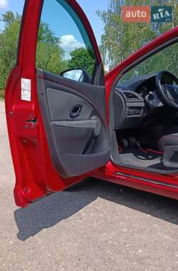 Универсал Renault Megane 2015 в Лозовой