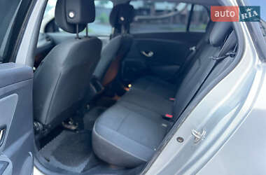 Универсал Renault Megane 2010 в 