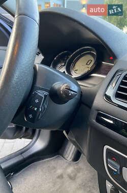 Универсал Renault Megane 2012 в 