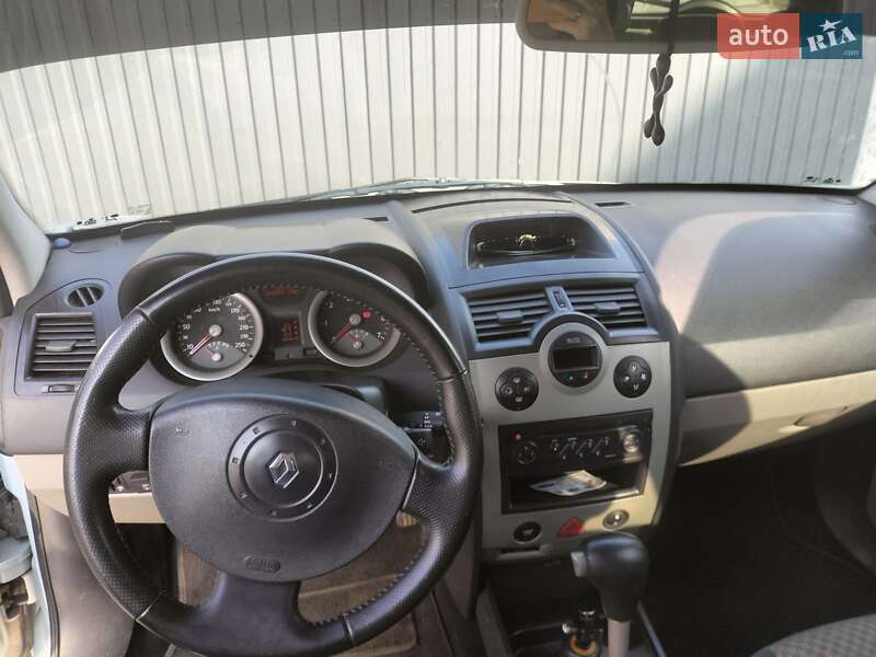 Хэтчбек Renault Megane 2003 в Миргороде фото 4 Хэтчбек Renault Megane 2003 в Миргороде