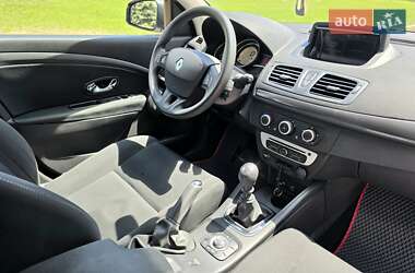 Хетчбек Renault Megane 2014 в 