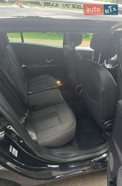 Универсал Renault Megane 2010 в 