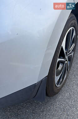 Хэтчбек Renault Megane 2011 в 