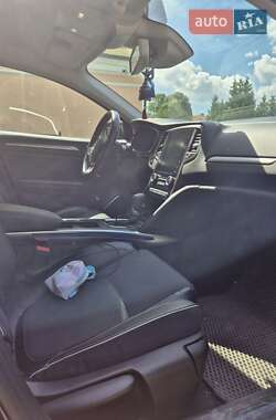 Универсал Renault Megane 2016 в 