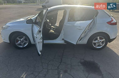 Хэтчбек Renault Megane 2009 в 