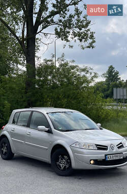 Хэтчбек Renault Megane 2008 в 