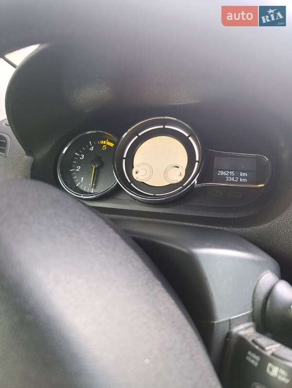 Универсал Renault Megane 2011 в Староконстантинове