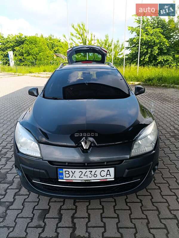 Универсал Renault Megane 2011 в Староконстантинове
