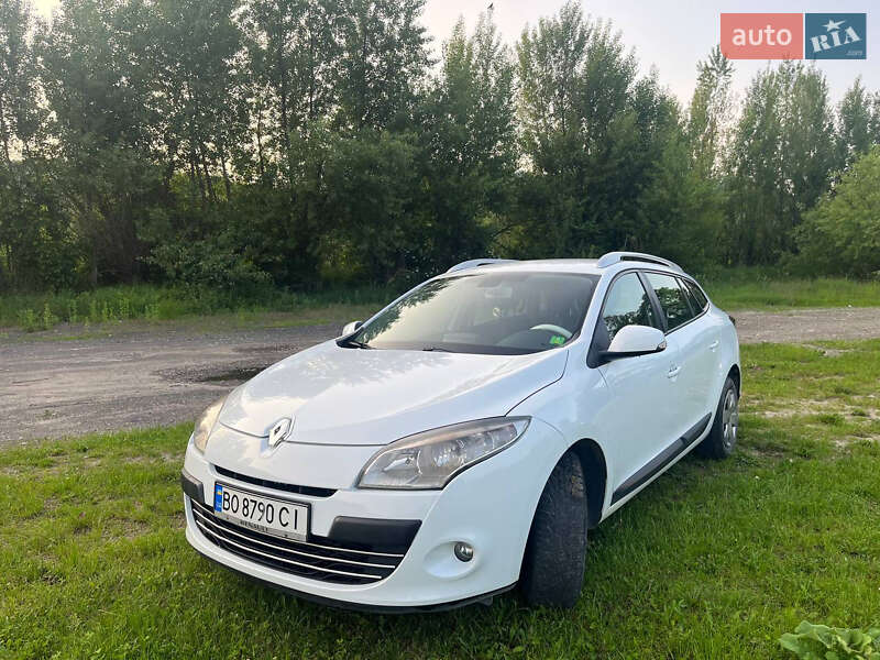 Універсал Renault Megane 2010 в Чорткові