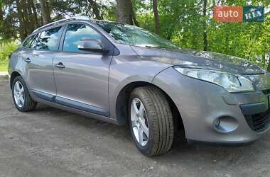 Универсал Renault Megane 2011 в 