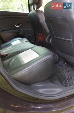 Универсал Renault Megane 2012 в Заре