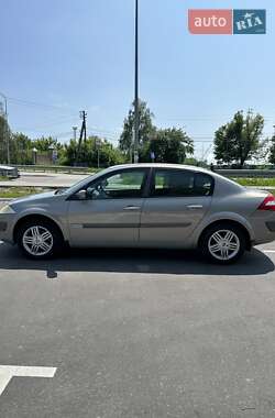 Седан Renault Megane 2005 в 