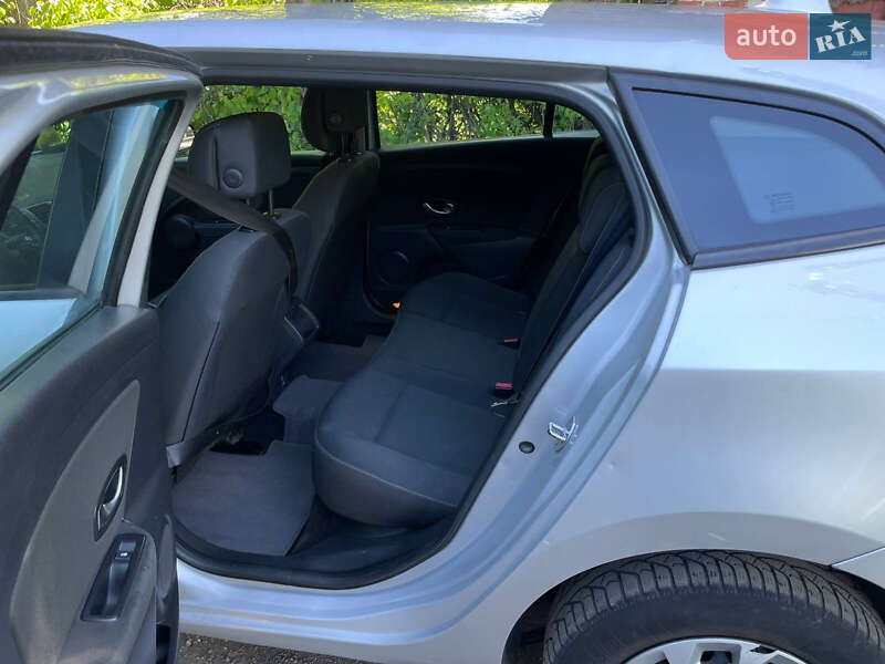 Універсал Renault Megane 2010 в Чернігові