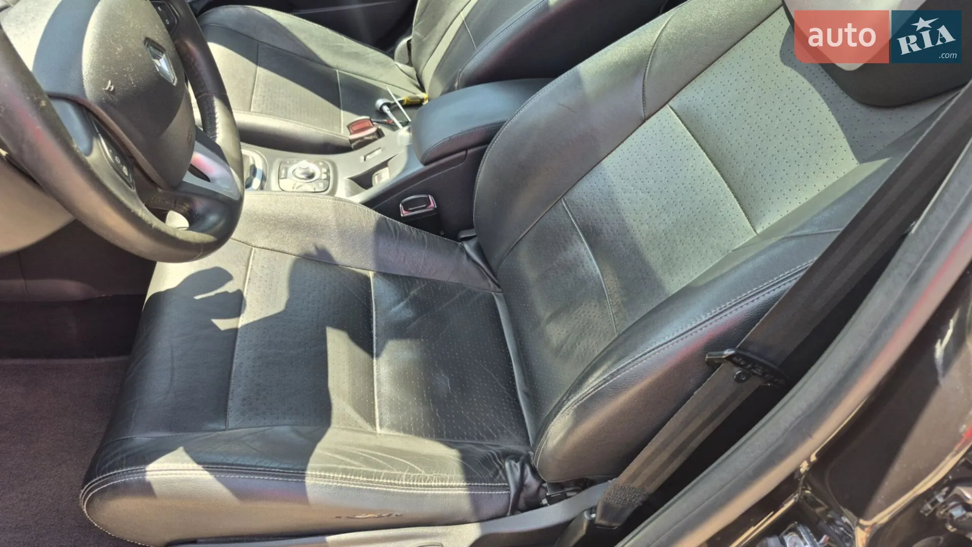 2010 Renault Megane - мініатюра 32