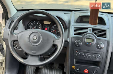 Седан Renault Megane 2006 в 