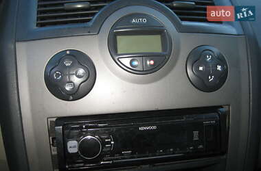 Седан Renault Megane 2006 в 