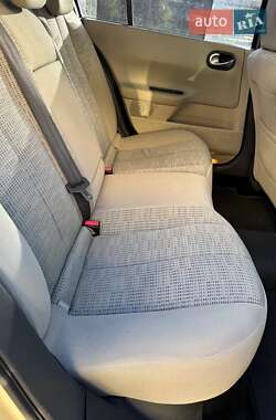 Седан Renault Megane 2006 в 