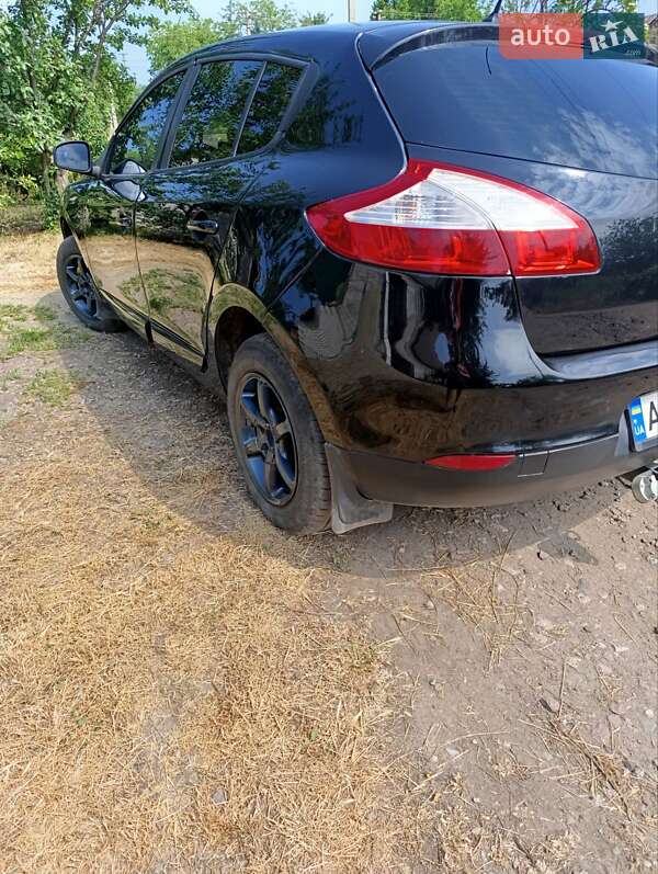Хетчбек Renault Megane 2014 в П'ятихатках