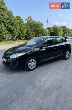 Хэтчбек Renault Megane 2009 в 