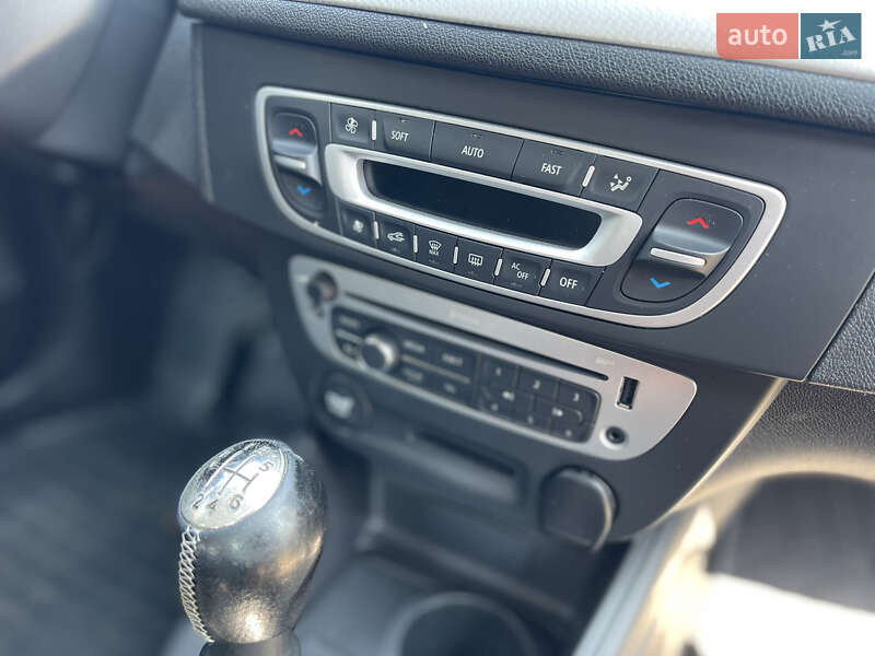 Универсал Renault Megane 2014 в Ровно