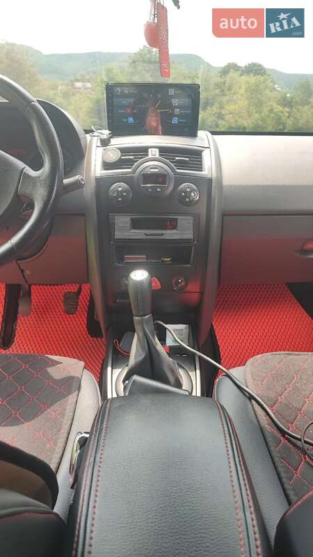 Седан Renault Megane 2004 в Львові фото 20 Седан Renault Megane 2004 в Львові
