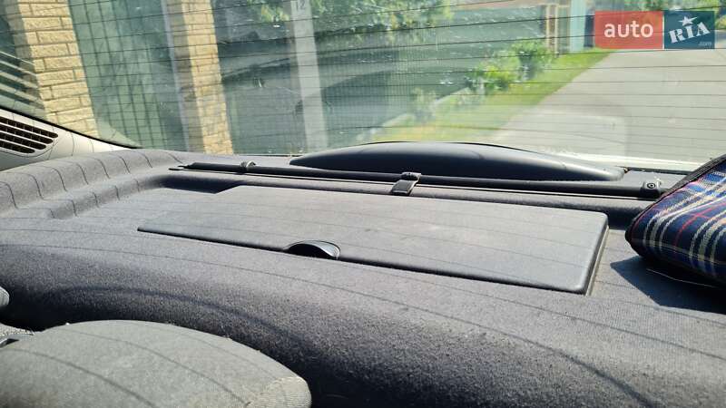 Седан Renault Megane 2006 в Броварах фото 51 Седан Renault Megane 2006 в Броварах