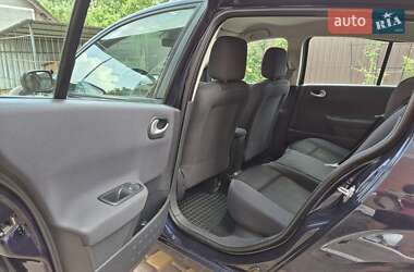 Хэтчбек Renault Megane 2008 в 