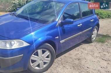 Хэтчбек Renault Megane 2006 в 