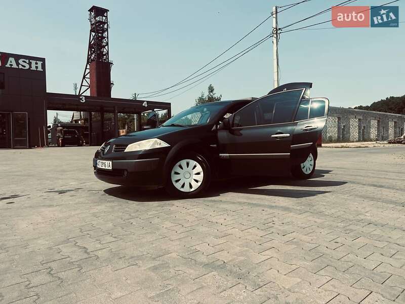 Хетчбек Renault Megane 2004 в Калуші
