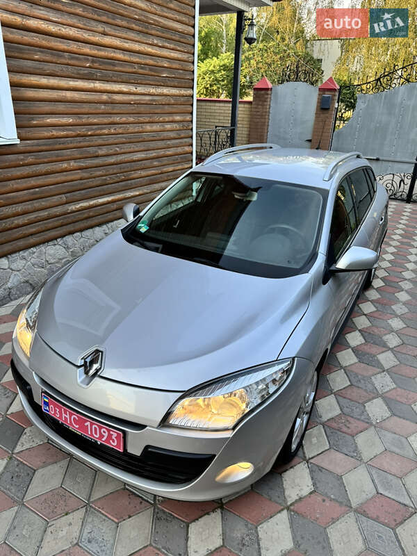 Универсал Renault Megane 2011 в Котельве