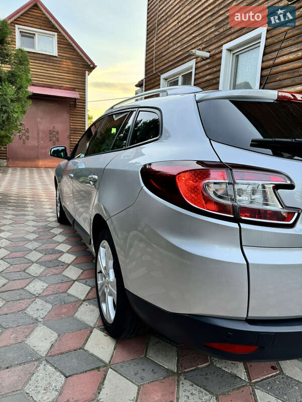 Универсал Renault Megane 2011 в Котельве