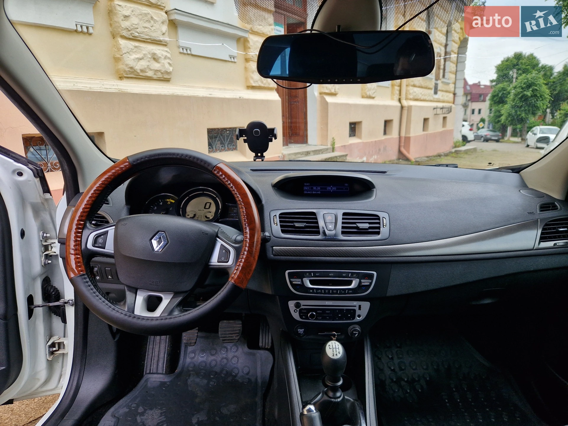 2012 Renault Megane - мініатюра 16