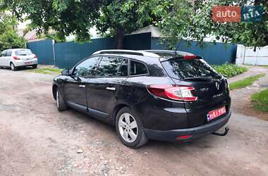 Универсал Renault Megane 2010 в 