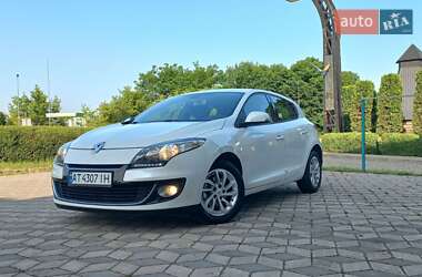 Хэтчбек Renault Megane 2012 в Снятине