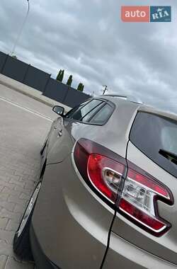 Универсал Renault Megane 2012 в 