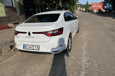 Седан Renault Megane 2022 в 