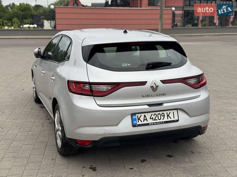 Хетчбек Renault Megane 2017 в Дрогобичі фото 4 Хетчбек Renault Megane 2017 в Дрогобичі