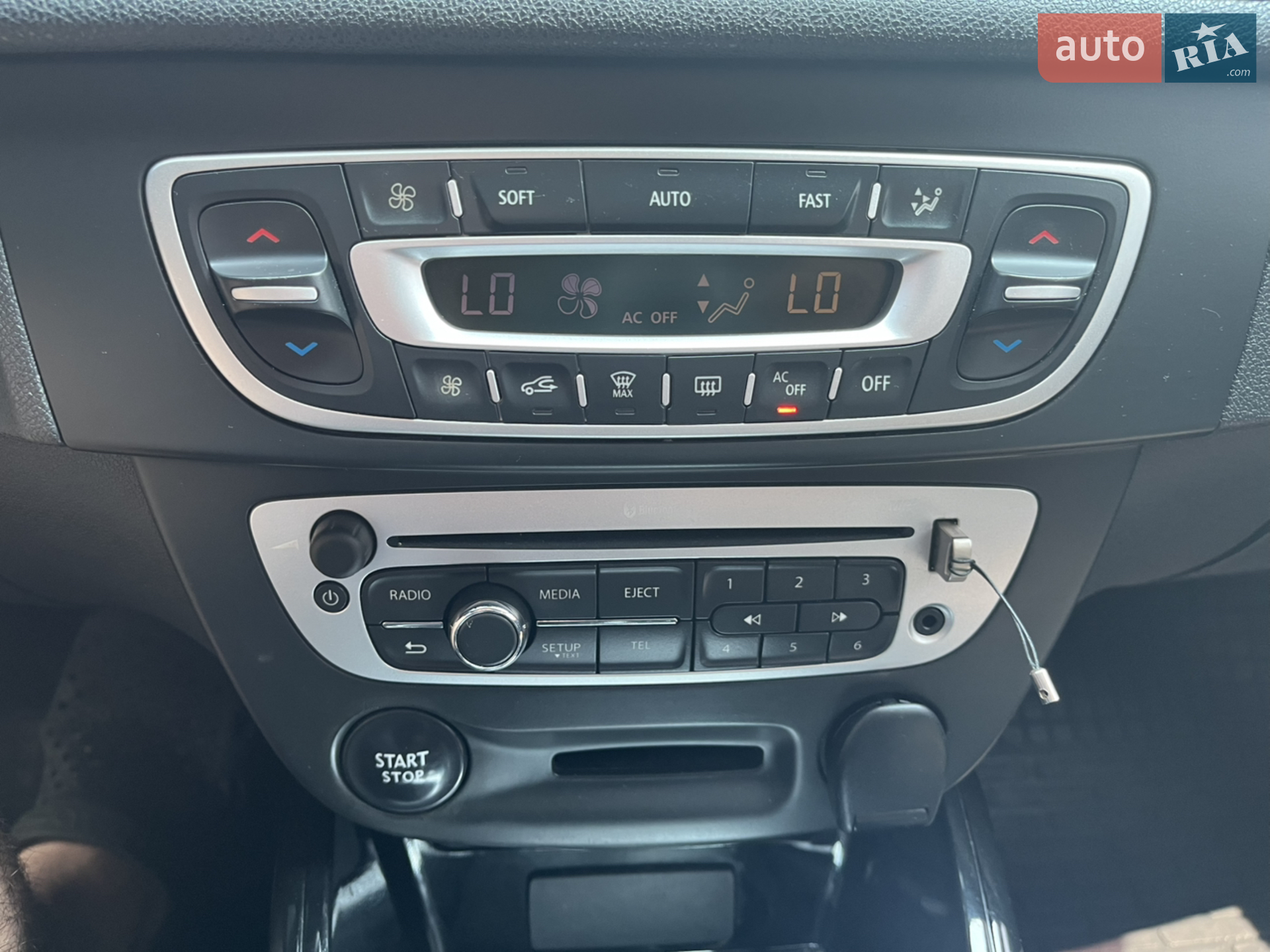2013 Renault Megane - мініатюра 44