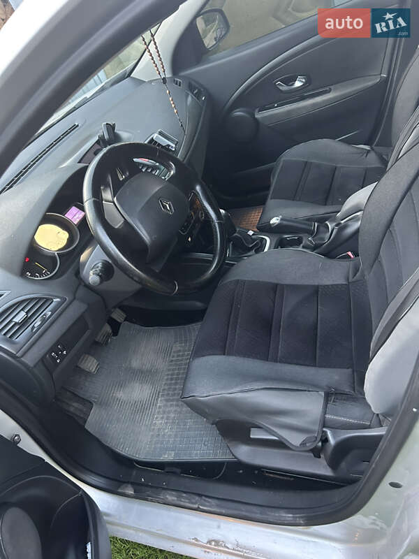 Универсал Renault Megane 2011 в Львове