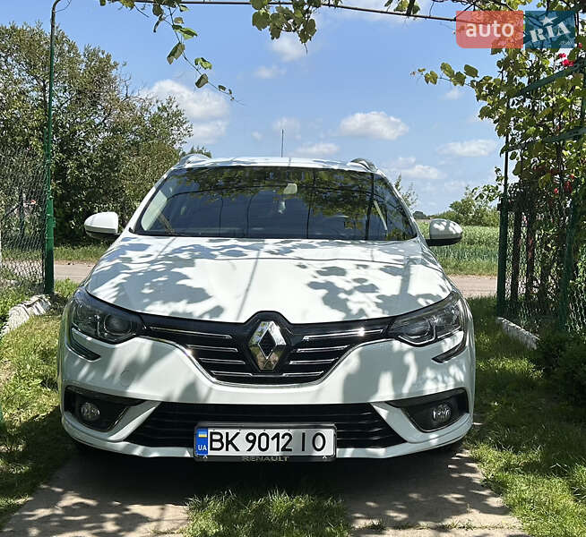 Универсал Renault Megane 2016 в 