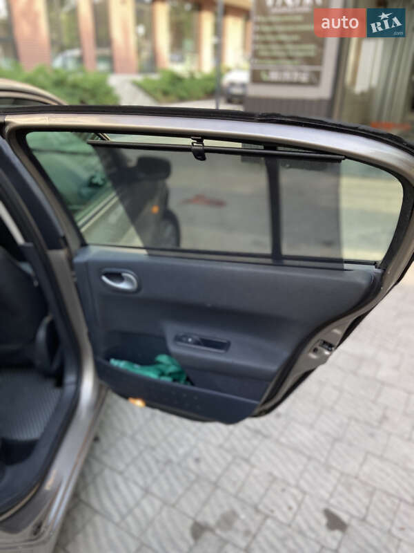 Седан Renault Megane 2008 в Львове