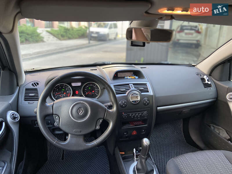 Седан Renault Megane 2008 в Львове